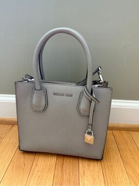 Michael Kors Small Gray Pebbled Leather Handbag Purse